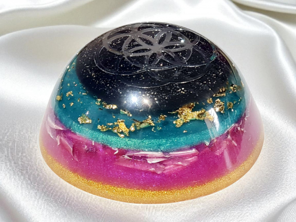 Orgonite dôme graine de vie